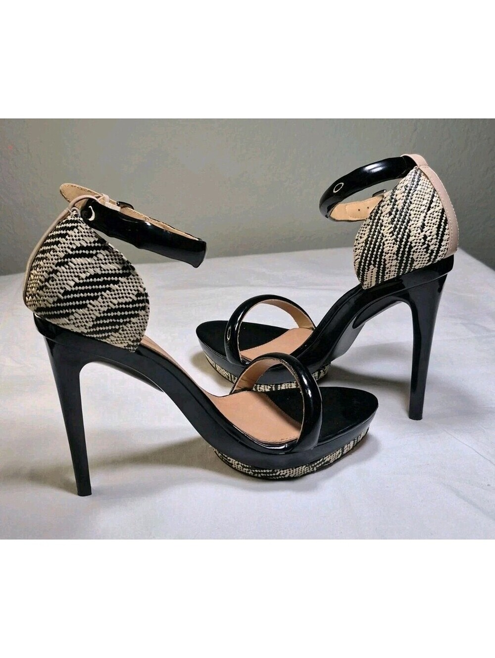 Badgley Mischka by Mark James Ritchie Platform Sz 7.5 Ankle Strap Heels $240